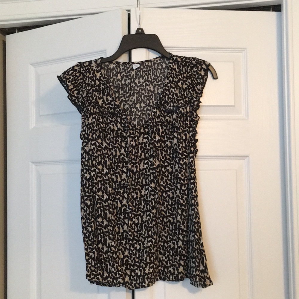 Medium Old Navy leopard top